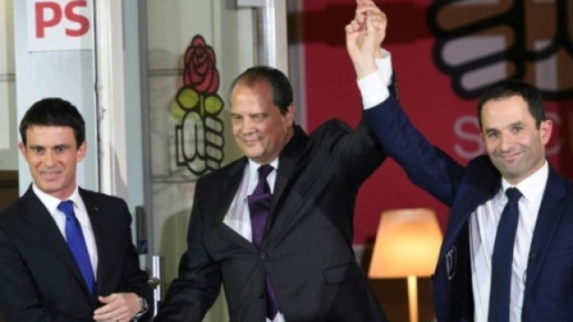 Selon un sondage, Hamon moins &laquo;pr&eacute;sidentiable&raquo; que Valls mais ... - liberation.fr