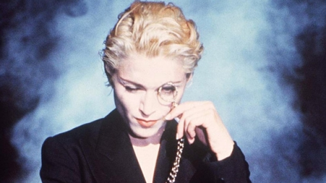 Watch Madonna Twerk, Flirt, Dance on 'Carpool Karaoke' - Rolling Stone - rollingstone.com