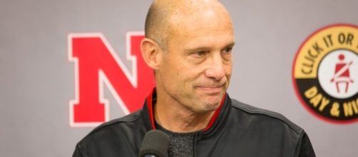 Husker coach Mike Riley 'wholeheartedly' agrees with no bonus pay ... - omaha.com