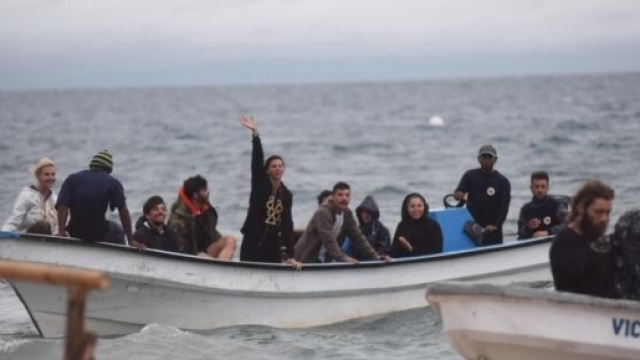 I naufraghi divisi all'Isola dei Famosi 2017 via isola.mediaset.it