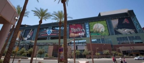Diamondbacks threaten to sue Maricopa County over Chase Field ... - sportsnet.ca