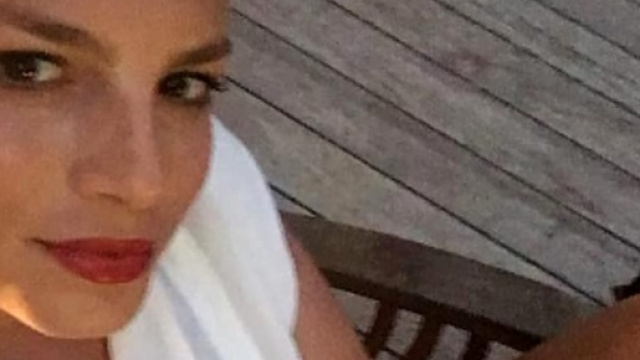 Emma Marrone fa chiarezza su un suo presunto arresto.