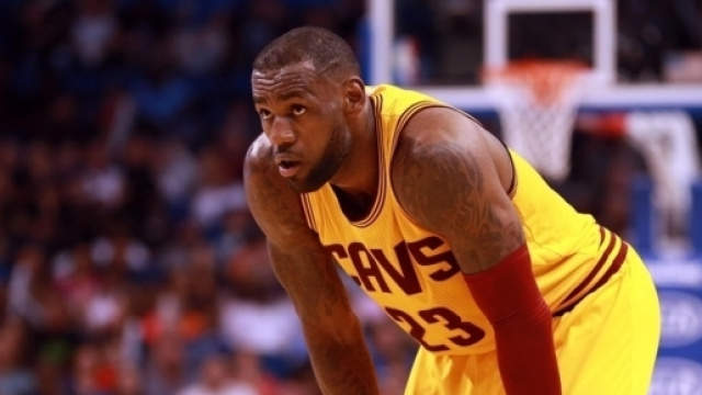 LeBron James: What's Wrong With His Cleveland Cavaliers? - hoopshabit.com