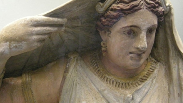 Sarcofago di Thanunia Seianti, tra il 150 e il 140 circa a.C.