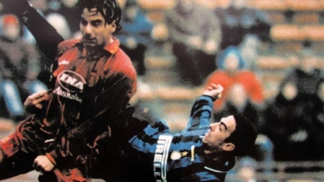 La rovesciata di Youri Djorkaeff in Inter-Roma 3-1 del 5 gennaio 1997