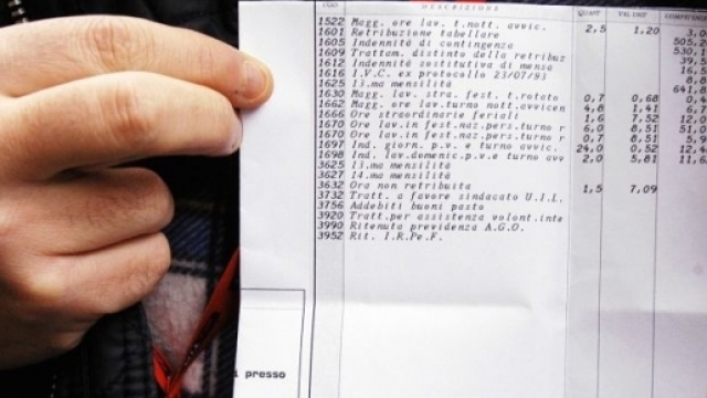 Ultime news scuola, gioved&igrave; 5 gennaio 2017: stipendi supplenti, basta con questi ritardi