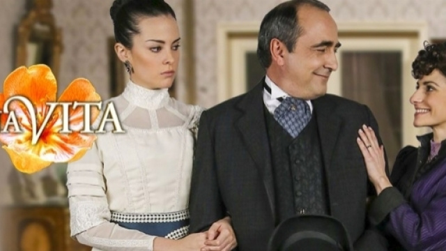 Una vita, anticipazioni trame puntate dal 9 al 13 gennaio 2017: Mauro vuole la verit&agrave; da Teresa