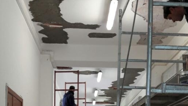 Lavori in corso e caos nelle scuole di Solarino