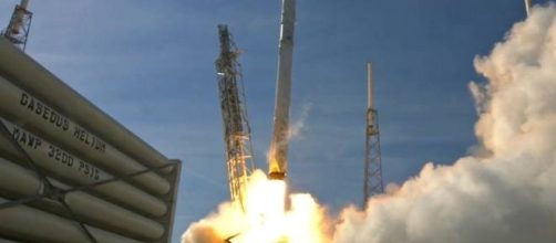 SpaceX delays its newest rocket to January 14, 2017. Steve Jurvetson | Flickr