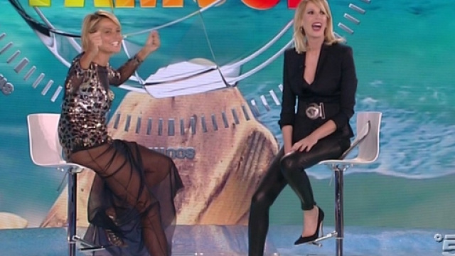 Alessia Marcuzzi contro l'inviato dell'Isola 2017?