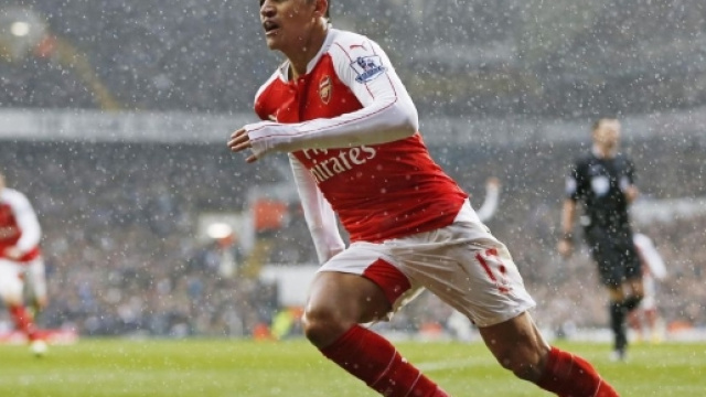 Alexis Sanchez attaccante dell'Arsenal