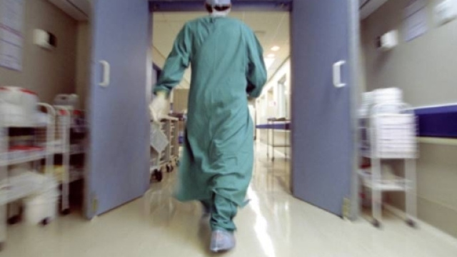 Calabria: madre muore dopo il parto, 10 sanitari indagati