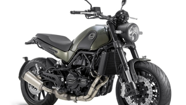 Nell'immagine una moto di strada