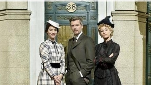 Una Vita: Teresa scoprir&agrave; la verit&agrave; sul suo passato grazie al commissario Mauro