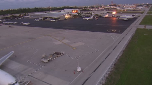 USA: Spari all'Aeroporto di Fort Lauderdale in Florida