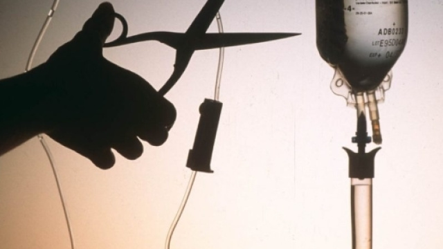 Eutanasia: "Io, che in Svizzera accompagno gli italiani a morire ... - associazionelucacoscioni.it