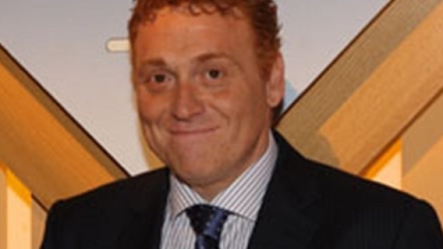 Fabrizio Bracconeri, tweet al vetriolo contro Pd e clandestini