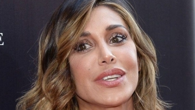 Gossip: Belen Rodriguez stupisce Stefano De Martino nel giorno della Befana?