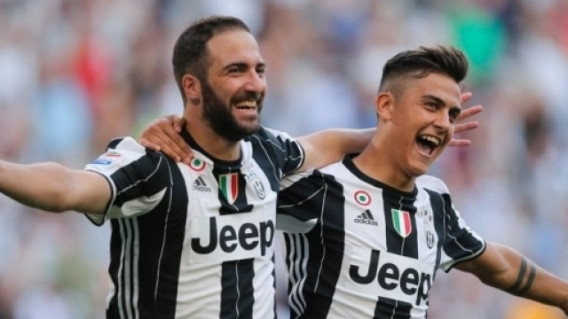 Juve-Sassuolo 3-1: Higuain doppietta, segna anche - gazzetta.it
