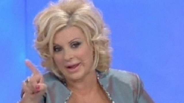 Tina Cipollari parla di suo marito Chicco.