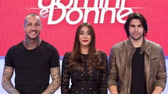 Anticipazioni Uomini e Donne: tensioni fra i tronisti Manuel e Luca - vistomagazine.com