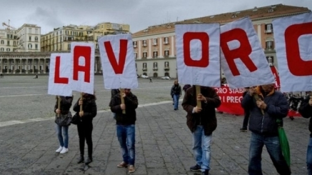 Istat, a novembre 2016 disoccupazione in aumento tra i giovani.