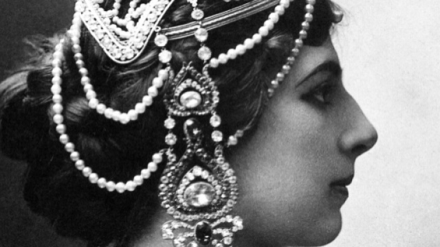 100 anni fa giustiziata la danzatrice e agente segreto Mata Hari