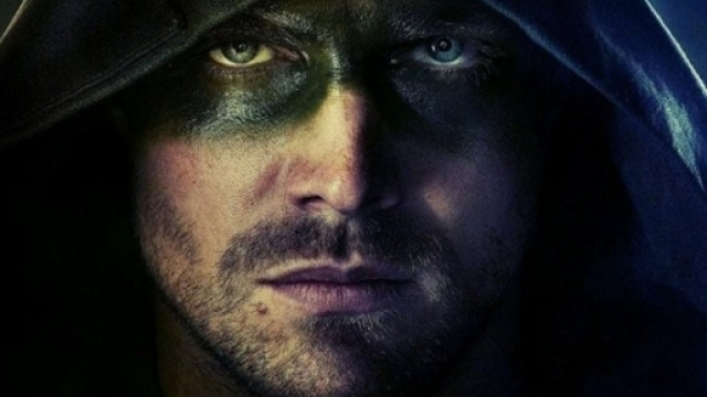 Arrow: Stephen Amell rivela il tema della sesta stagione ... - supereroi-news.com