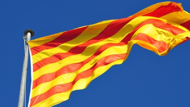 La bandiera della Catalogna, Senyera | Fotografie ... - digitalphoto.pl