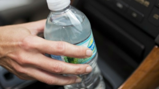 Guidare disidratati fa commettere lo stesso numero di errori di una guida sotto l'effetto di un tasso alcolemico dello 0,08% -foto:perrys.co.uk