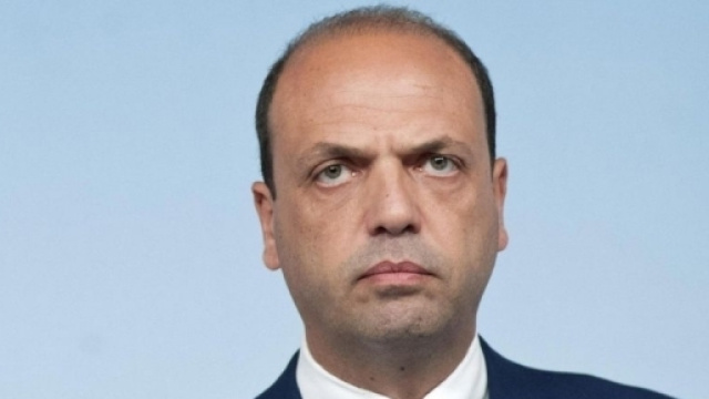Il ministro degli Esteri Angelino Alfano - giornalesm.com