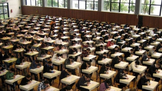 Napoli, concorsi truccati, favoritismi per l'Esercito italiano - retenews24.it