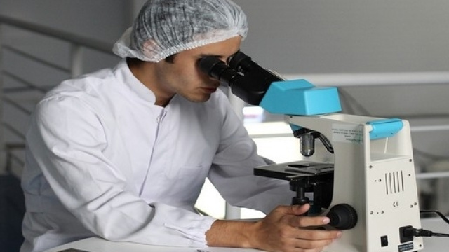 Selezione biologo e farmacista