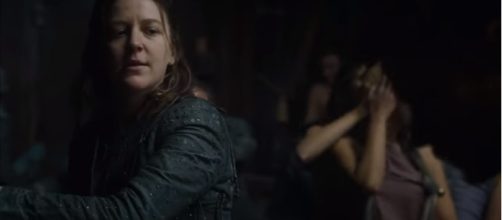 Game of Thrones 6x07 Theon Yara Greyjoy Scene Im Tired of Watching You Cower Like a Beat Dog- Image - Game of Thrones/YouTube