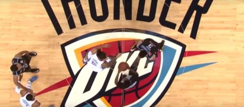 Melbourne United vs Oklahoma City Thunder on October 8, 2017 NBA Preseason- Full Game Highlights [Image Credit: Ximo Pierto/YouTube]