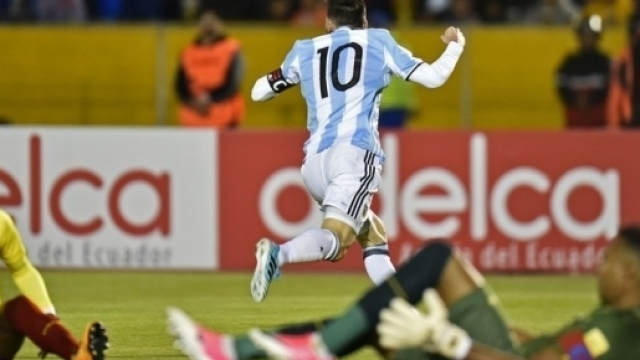 Messi esulta dopo il gol del raddoppio in Ecuador