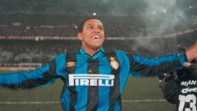 Roberto Carlos: "I could've went to Premier League instead of Inter" - sempreinter.com
