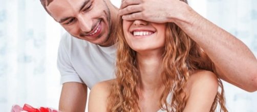 8 sinais que mostram que ele quer casar com voc&ecirc;!