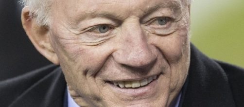 Jerry Jones has done too much. Image via Keith Allison/Wikimedia Commons