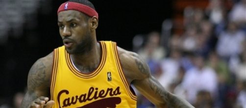 LeBron James plays during the preseason after suffering ankle injury. (Image Credit - Keith Allison/Flickr)