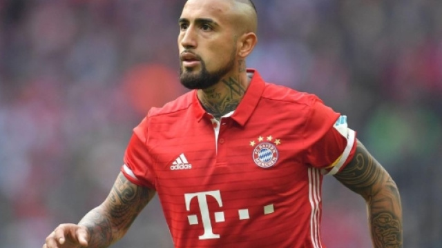 Arturo Vidal urges Alexis Sanchez to leave Arsenal and join Bayern ... - eurosport.com