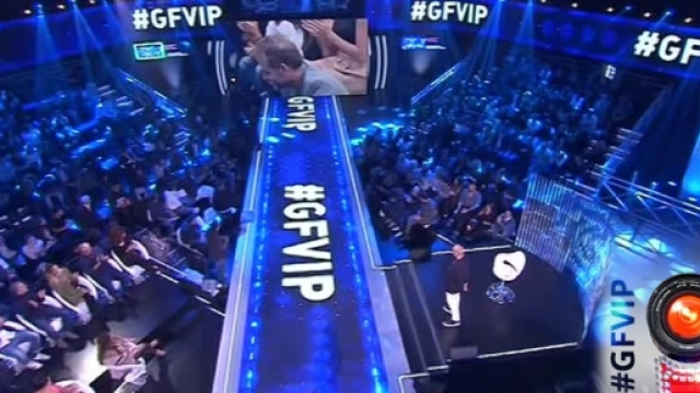 Grande Fratello Vip 2: Predolin squalificato, in nomination Izzo e ... - superguidatv.it