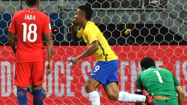 L'esultanza di Gabriel Jesus in occasione del suo primo gol contro il Cile