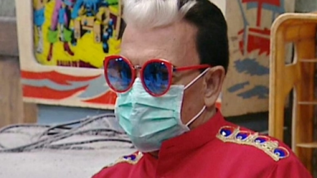 Malgioglio show al Grande Fratello Vip | Radio Deejay - deejay.it