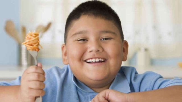 Obesit&agrave; infantile: cos'&egrave; e come affrontarla? - Edo Blog - edoapp.it