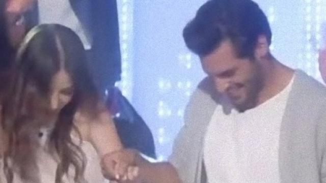 Ozge Gurel &egrave; un importante annuncio sul suo film.