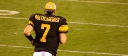 After throwing for five interceptions against the Jaguars, Ben Roethlisberger faces the undefeated Chiefs. [Image Source: Wikimedia Commons]