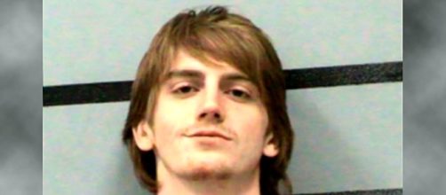 Hollis Daniels, 19, had been pulled over by police on reports of terrorist threats [Image credit: kxan/YouTube]