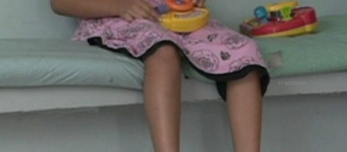 Pol&iacute;cia procura homem acusado de estuprar menina de 5 anos