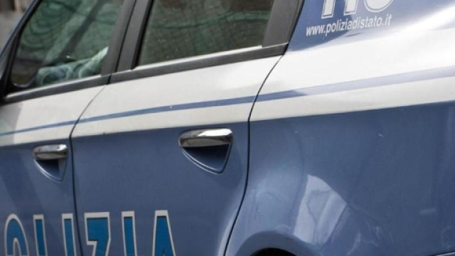Abusavano di 3 bambine: due pedofili arrestati a Roma - lastampa.it